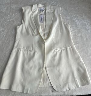 Terea By Andrea Pitter Ivory Sleeveless Blazer Lined Button Pockets Large NWT